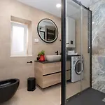 Lägenhet Ivka - Modern&luxurious Oldtown Makarska