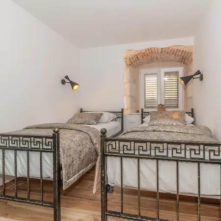 Ivka - Modern&luxurious Oldtown Lägenhet Makarska